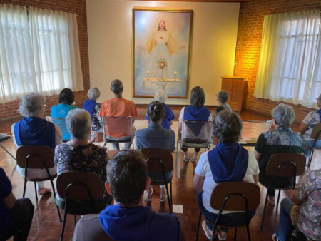 Adoração ao Santíssimo ao vivo